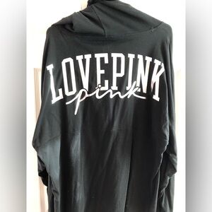 PINK Victoria‘s Secret Women’s Hoodie